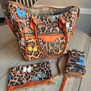 Purse bag, tote, wallet, makeup bag, three-piece set leopard and butterfly print